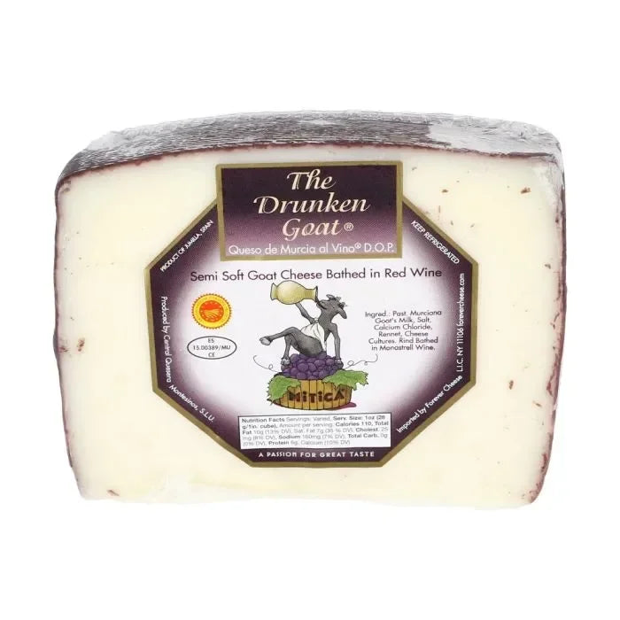 Semi-soft goat cheese bathed in red wine, artisan-made with natural ingredients