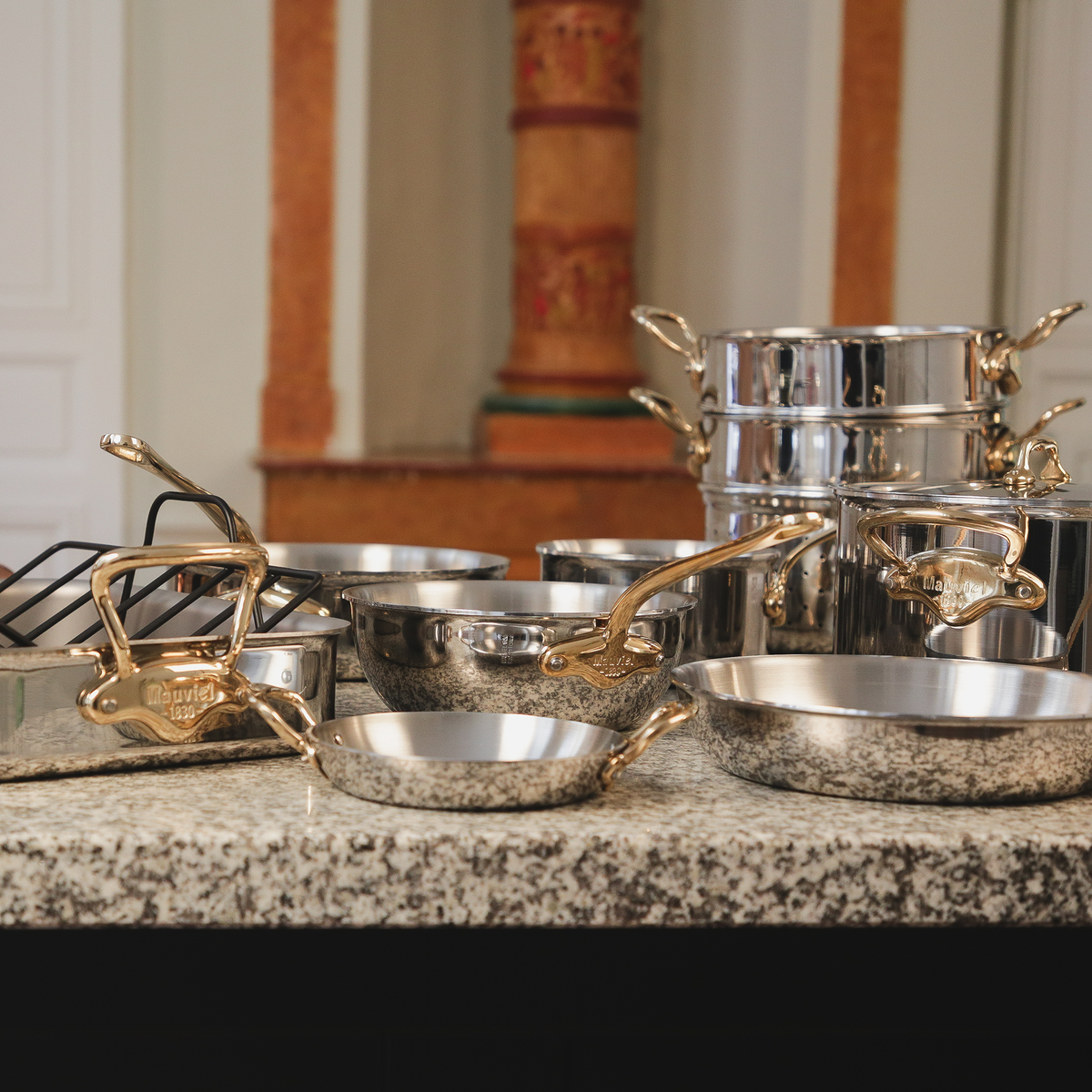 Mauviel 1830 M'COOK B 5-Ply Chef Pan With Lid, Brass Handle