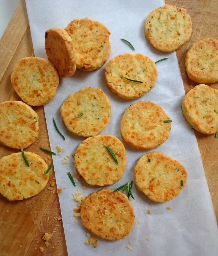 Artisan cheese crackers with rosemary, gluten-free, keto-friendly, all-natural, premium quality