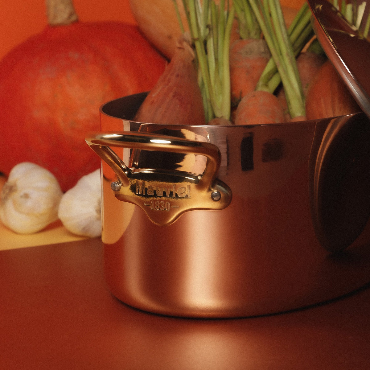 Mauviel 1830 M'Heritage M'150 B Copper Oval Stewpan With Lid, Brass Handles